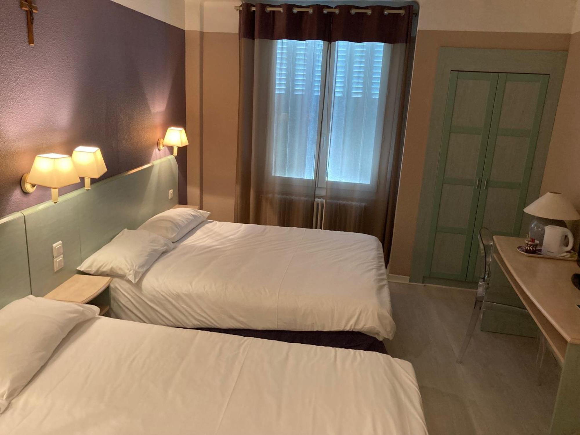Quality Hôtel Christina Lourdes Exterior foto